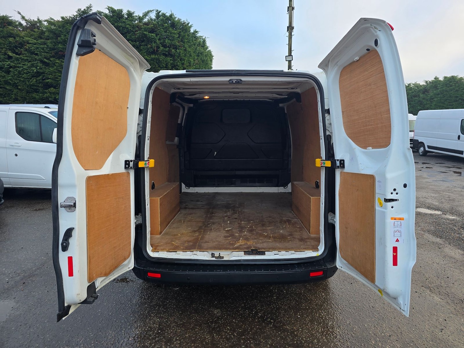 Used Ford Transit Custom 2020 for sale - 77324771: Photo 9