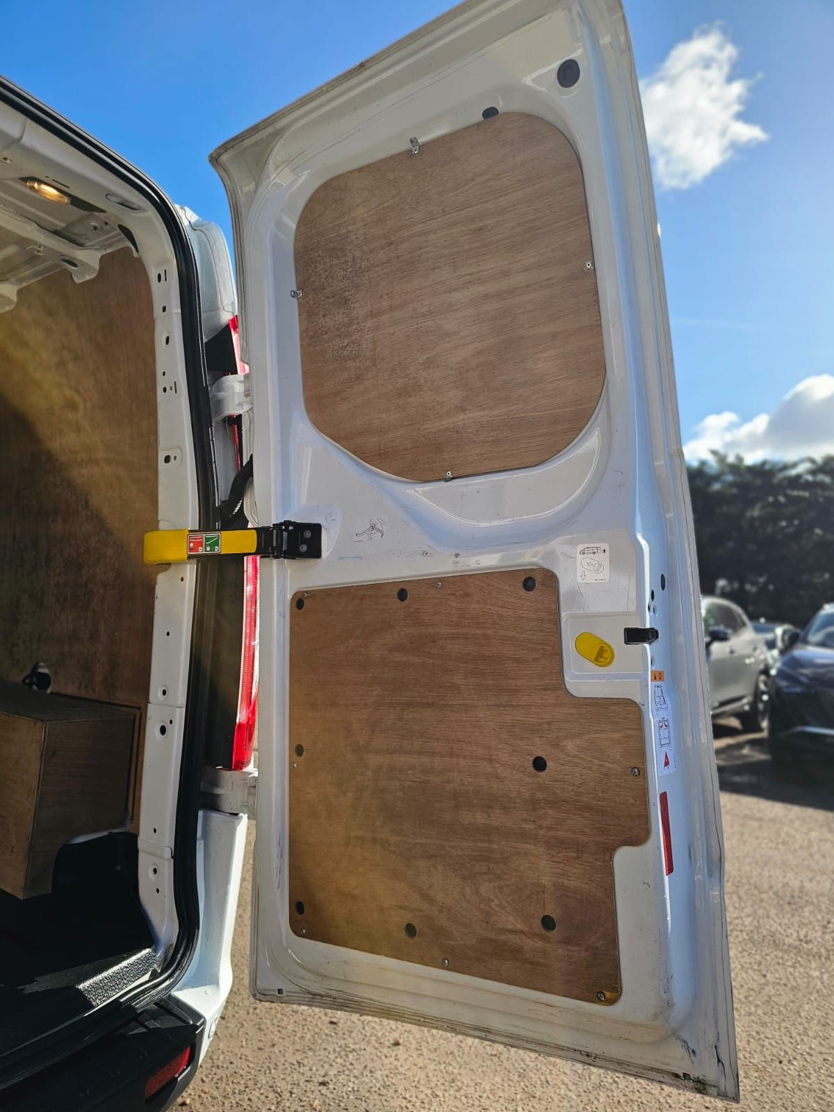 Used Ford Transit Custom 2023 for sale - 78049919: Photo 23