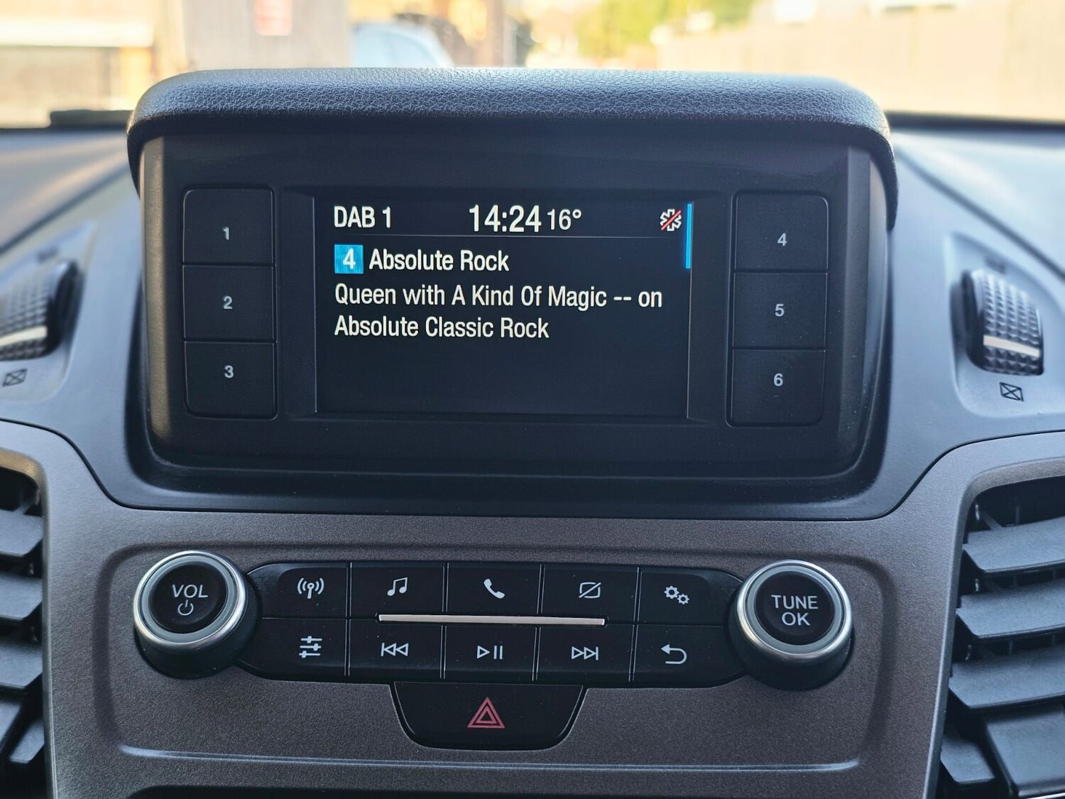 Used Ford Transit Connect 2019 for sale - 77942298: Photo 44