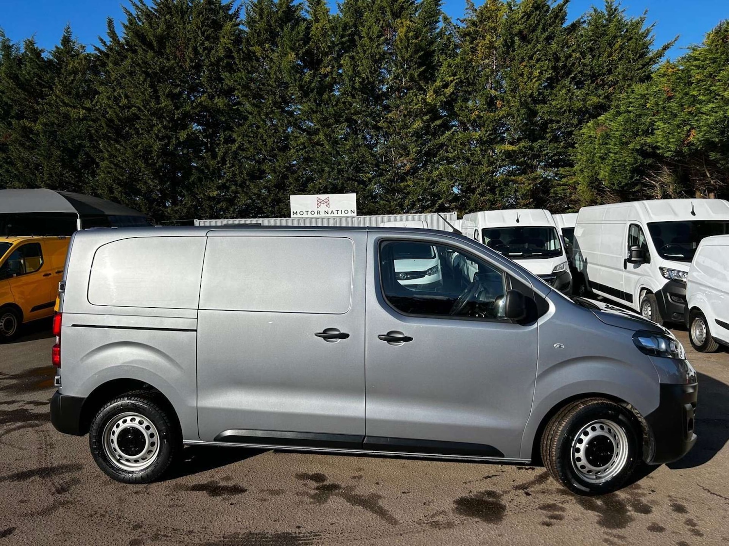 Used Vauxhall Vivaro 2023 for sale - 78223563: Photo 4