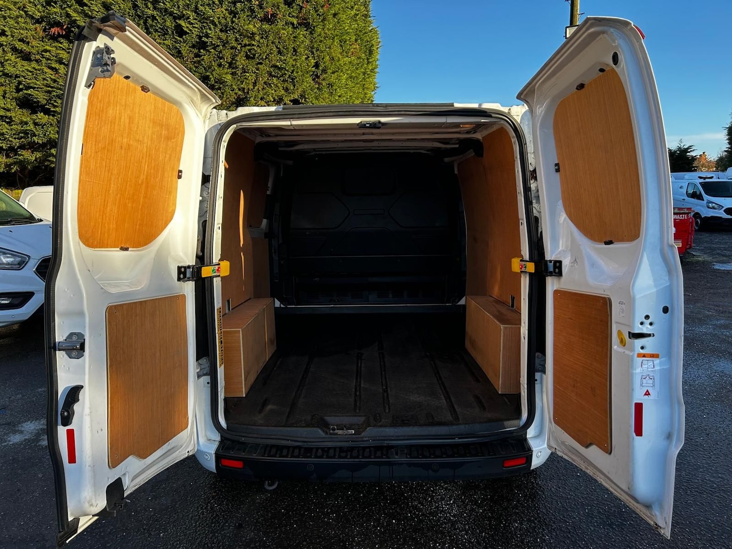 Used Ford Transit Custom 2023 for sale - 77134084: Photo 10