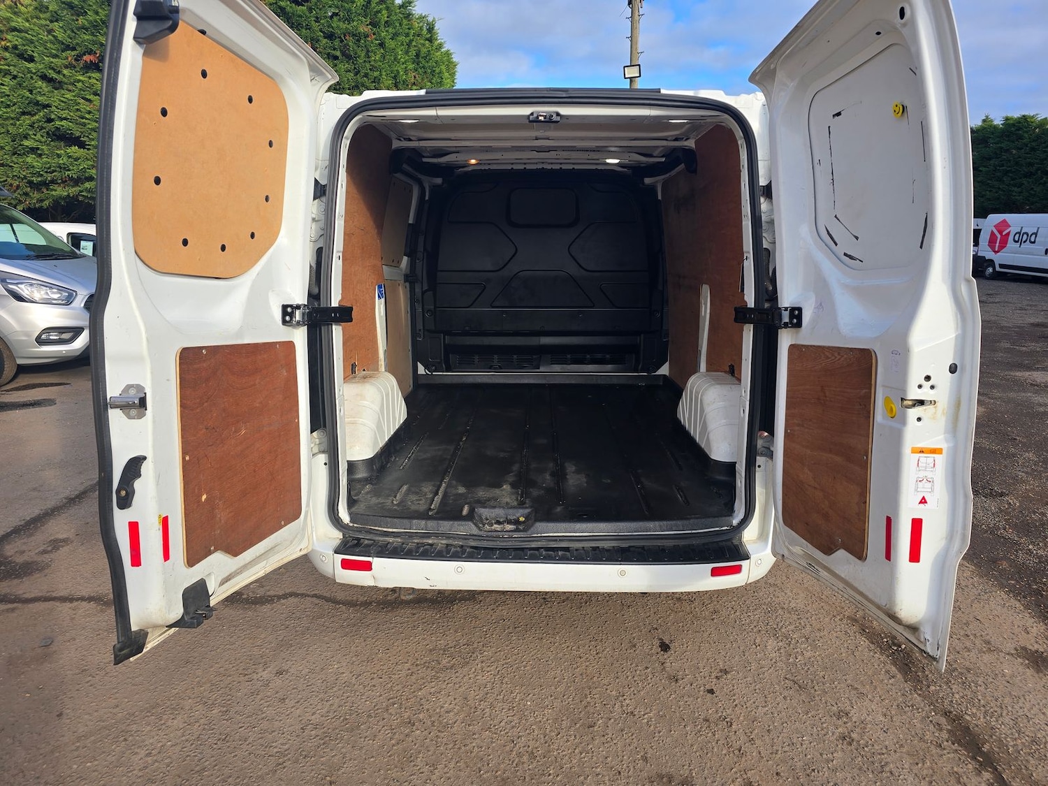 Used Ford Transit Custom 2020 for sale - 77031649: Photo 31