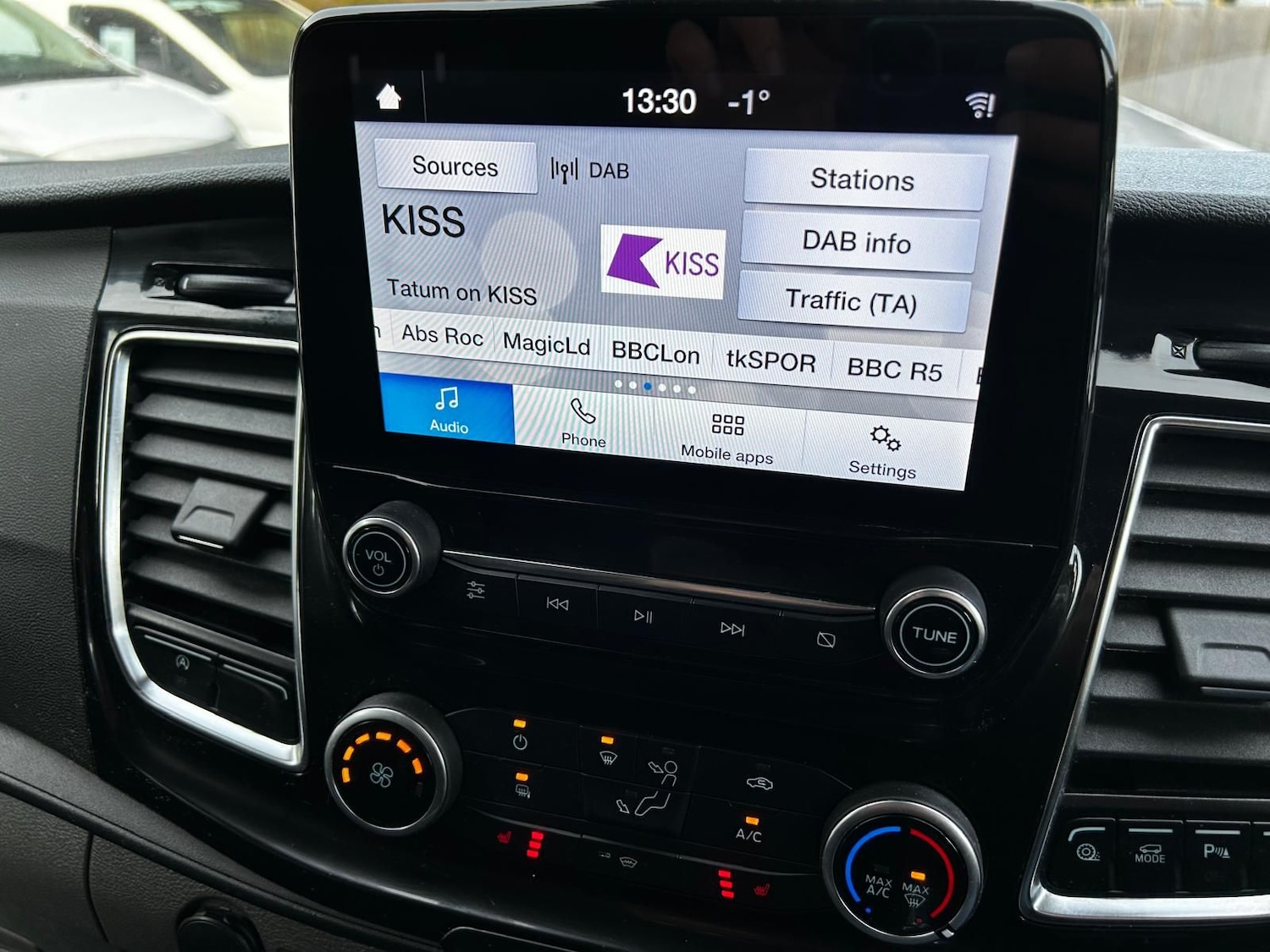 Used Ford Transit Custom 2022 for sale - 77122693: Photo 2