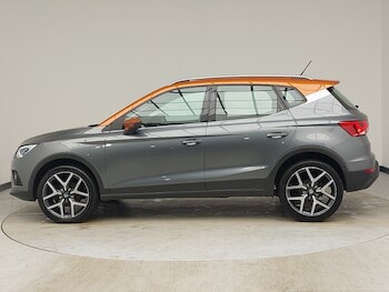 Used SEAT Arona 2017 for sale - 76521379: Photo