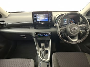 Used Toyota Yaris 2023 for sale - 79291200: Photo