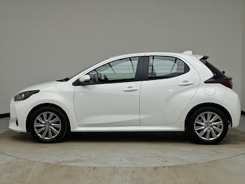 Used Toyota Yaris 2023 for sale - 79291200: Photo