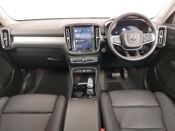 Used Volvo XC40 2024 for sale - 75882771: Photo