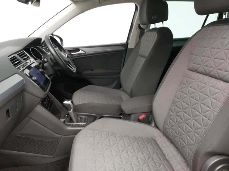 Used Volkswagen Tiguan 2022 for sale - 76606149: Photo 5