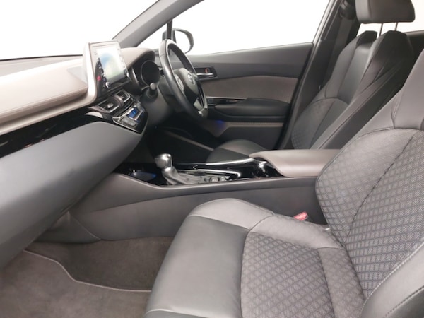 Used Toyota C-HR 2020 for sale - 75263032: Photo 5