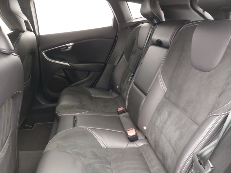 Used Volvo V40 2018 for sale - 76606145: Photo 6