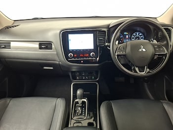 Used Mitsubishi Outlander 2020 for sale - 79315852: Photo