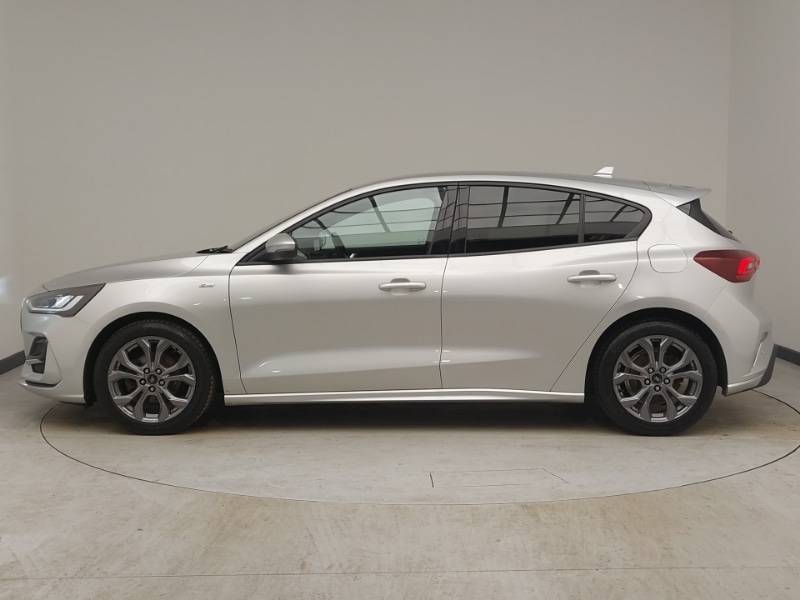 Used Ford Focus 2023 for sale - 77761636: Photo 4