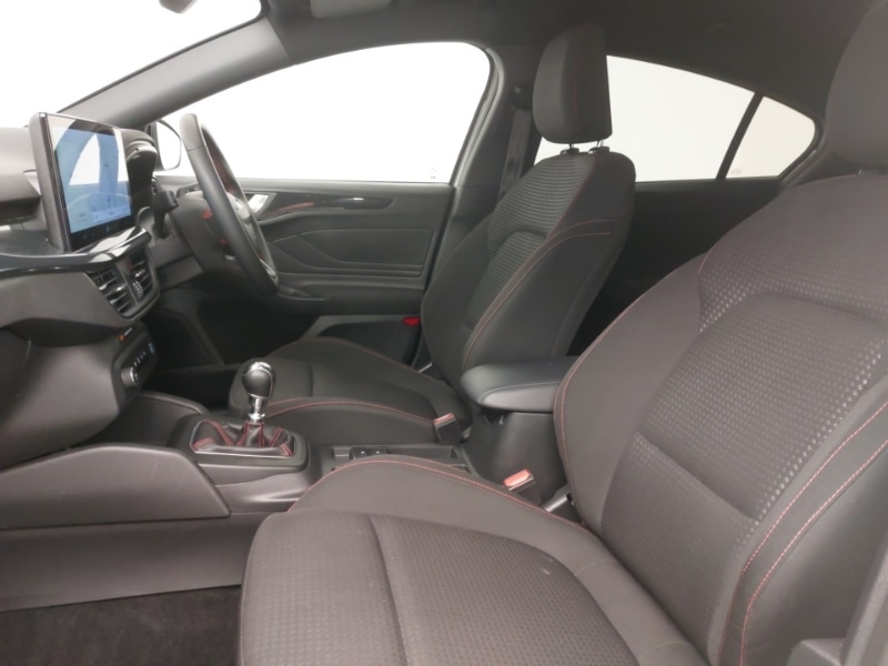 Used Ford Focus 2023 for sale - 77761636: Photo 5