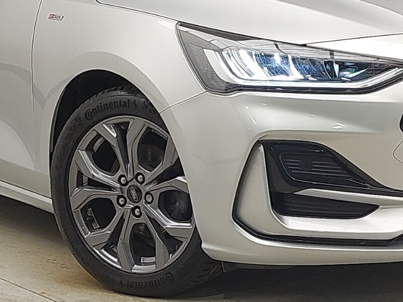 Used Ford Focus 2023 for sale - 77761636: Photo 9