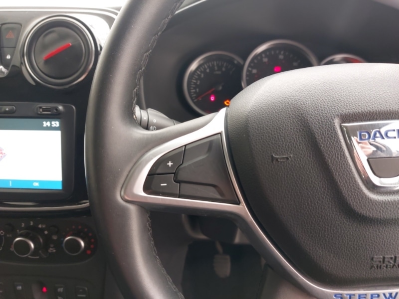 Used Dacia Sandero Stepway 2019 for sale - 77405223: Photo 12