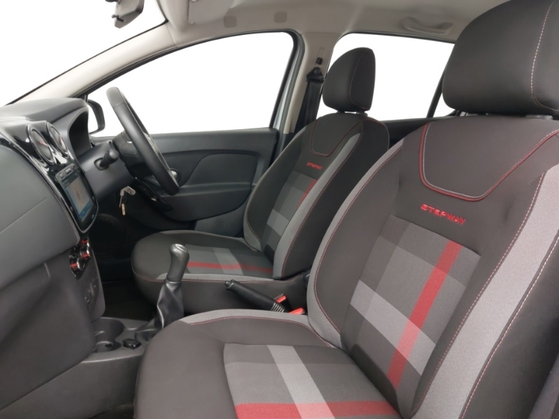 Used Dacia Sandero Stepway 2019 for sale - 77405223: Photo 5