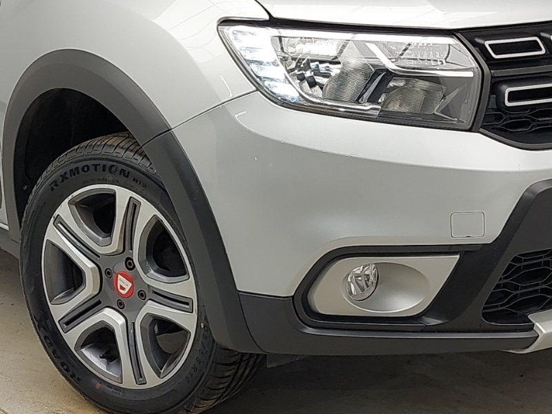 Used Dacia Sandero Stepway 2019 for sale - 77405223: Photo 9