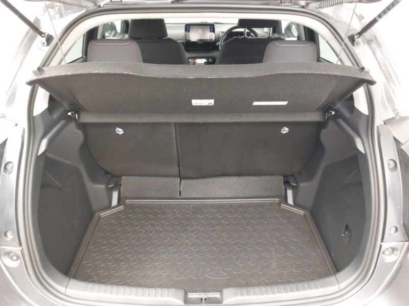 Used Toyota Yaris 2021 for sale - 77234734: Photo 8