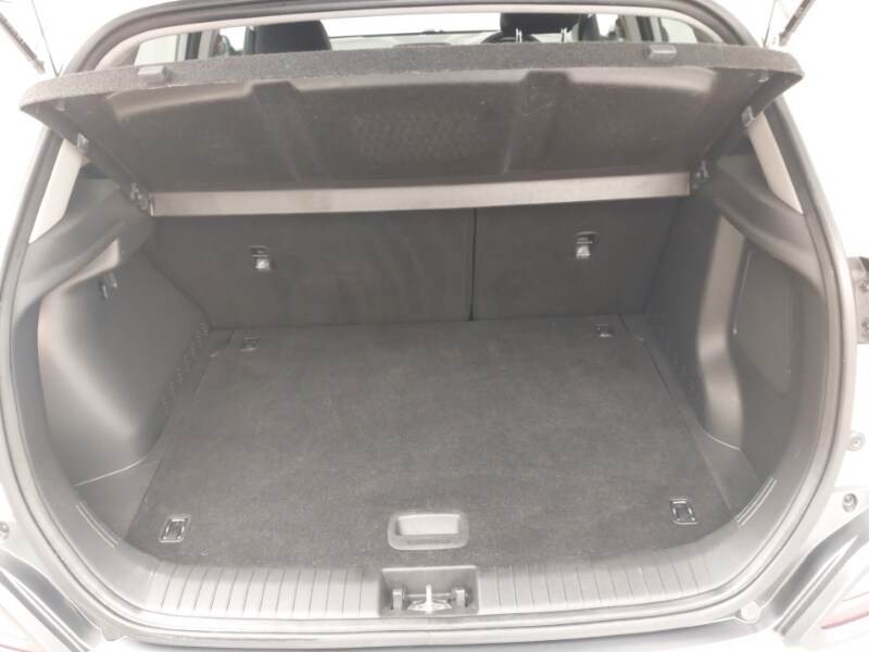 Used Hyundai KONA 2018 for sale - 77272910: Photo 8