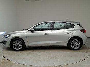 Used Ford Focus 2023 for sale - 78355203: Photo