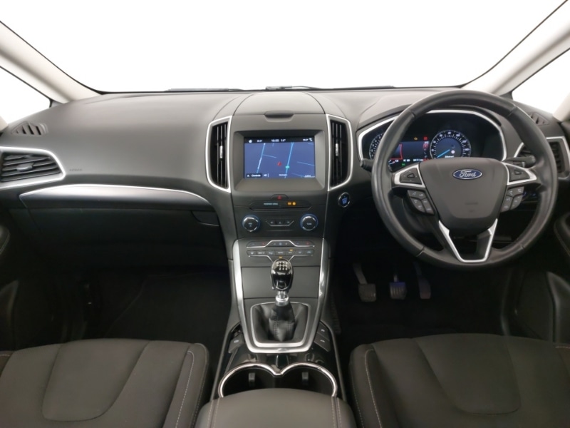 Used Ford S-Max 2017 for sale - 77202093: Photo 2