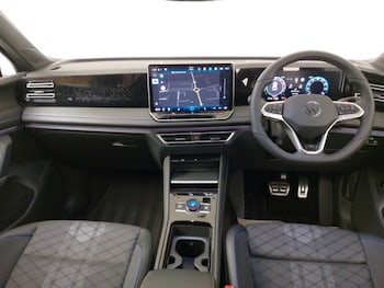 Used Volkswagen Tiguan 2024 for sale - 74977039: Photo