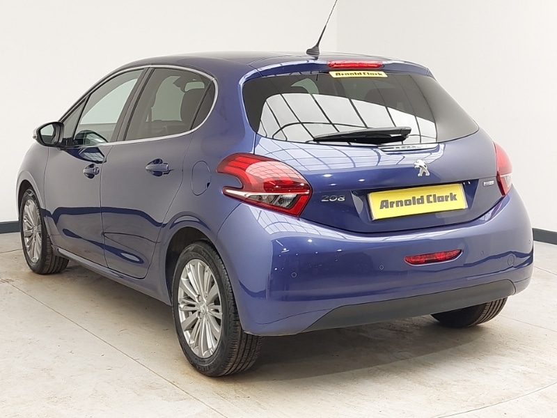 Used Peugeot 208 2017 for sale - 77922309: Photo 3