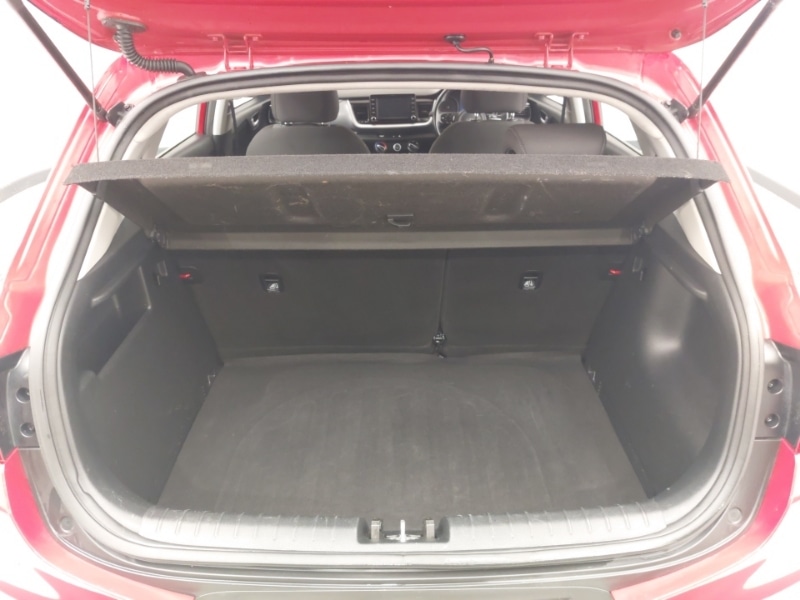 Used Kia Stonic 2018 for sale - 76471764: Photo 8