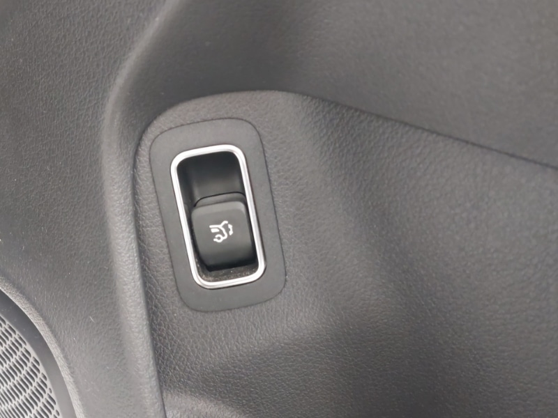 Used Mercedes-Benz CLA 2021 for sale - 76707768: Photo 17