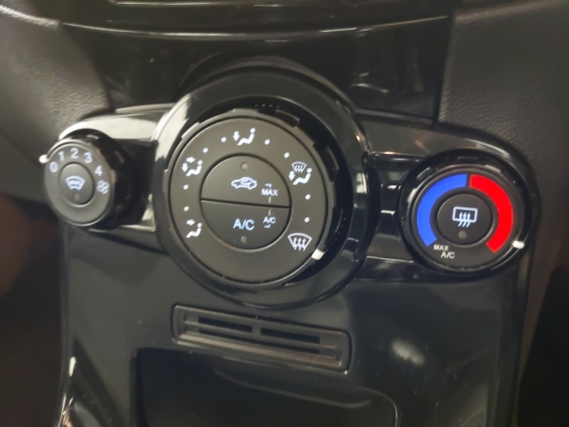 Used Ford Fiesta 2016 for sale - 77731559: Photo 13