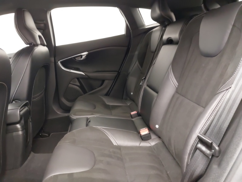 Used Volvo V40 2018 for sale - 77358028: Photo 6