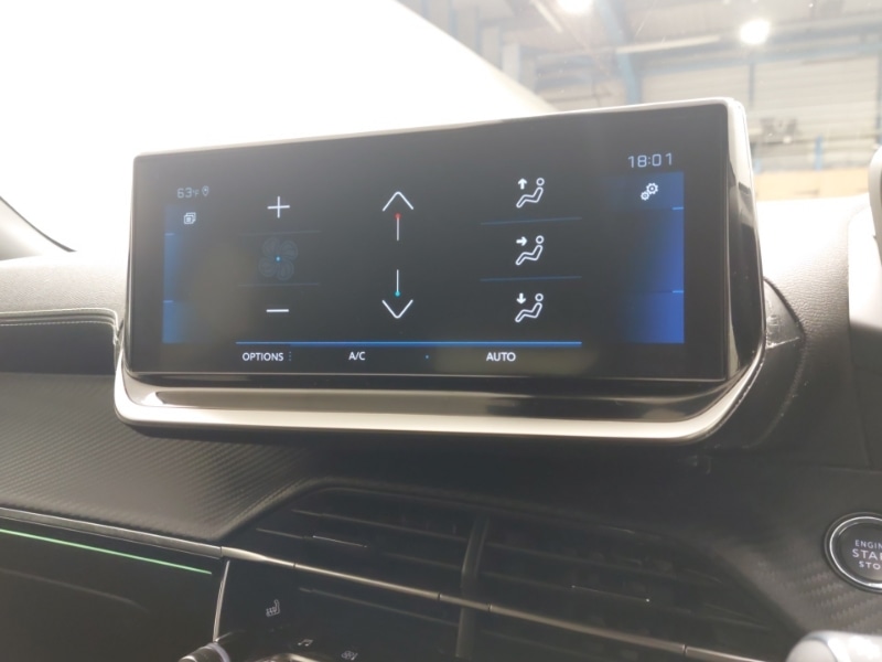 Used Peugeot 2008 2022 for sale - 76822359: Photo 17