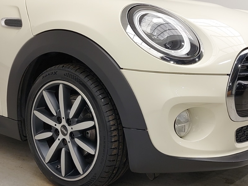 Used MINI Hatch 2018 for sale - 76732055: Photo 9