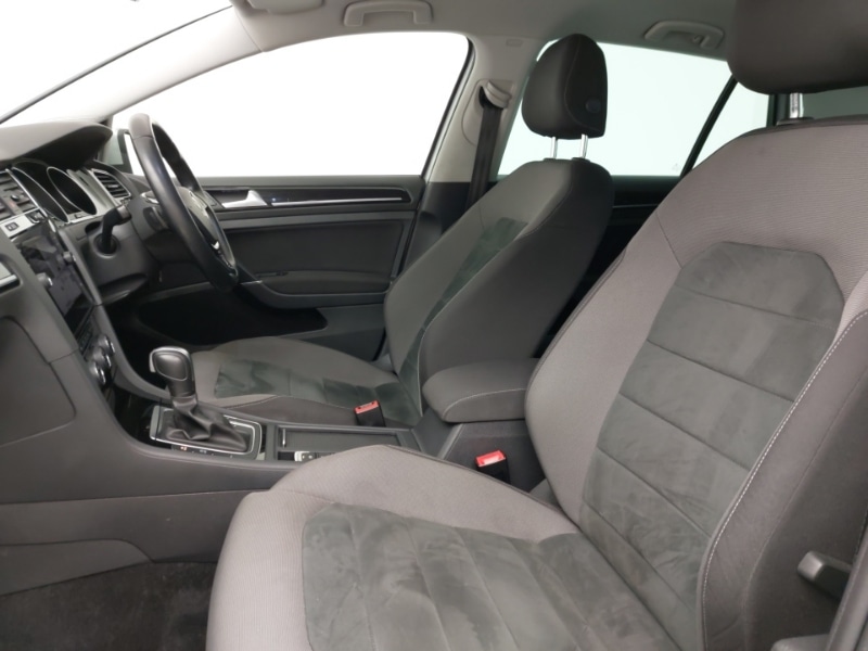 Used Volkswagen Golf 2020 for sale - 77495458: Photo 5