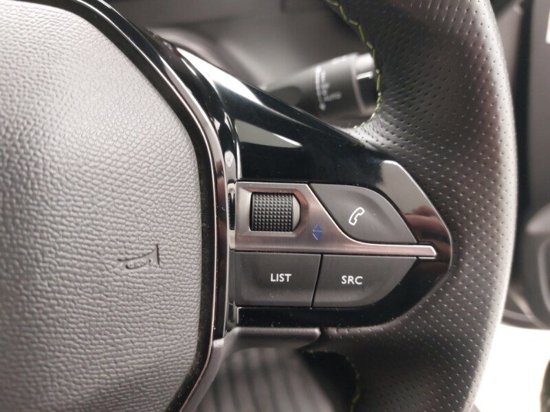 Used Peugeot 208 2022 for sale - 77325319: Photo 13