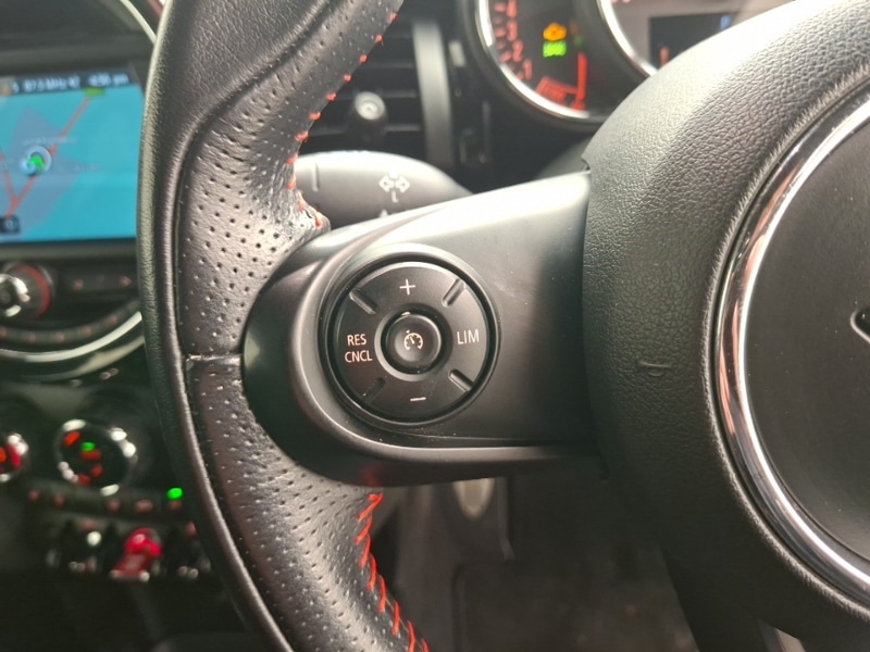 Used MINI Hatch 2018 for sale - 78033365: Photo 12