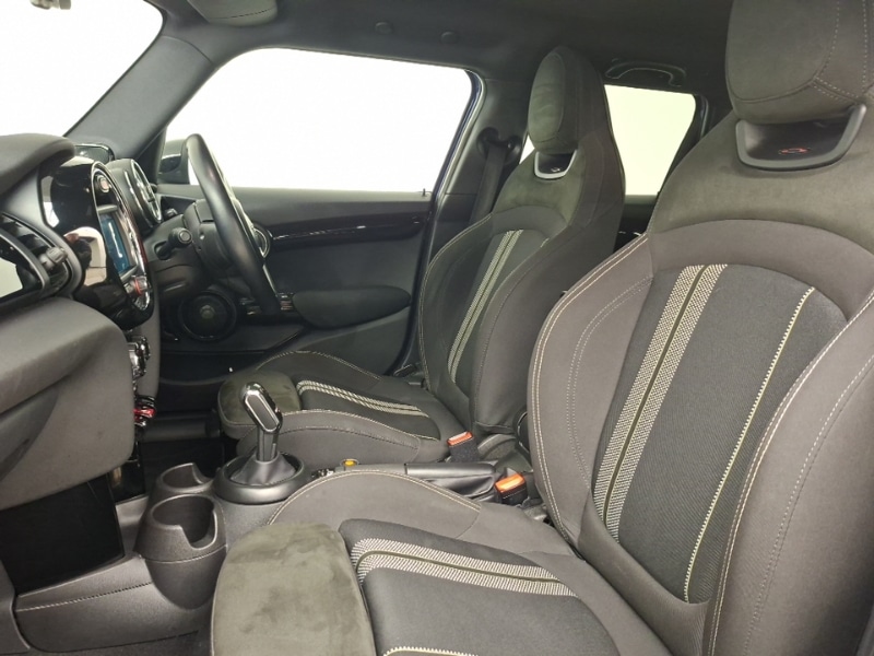 Used MINI Hatch 2018 for sale - 78033365: Photo 5