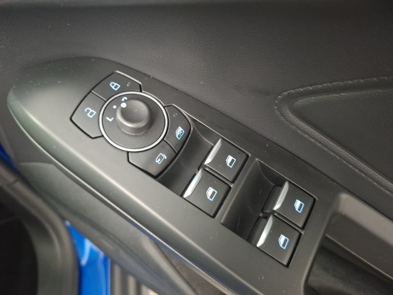 Used Ford Focus 2023 for sale - 78151331: Photo 10