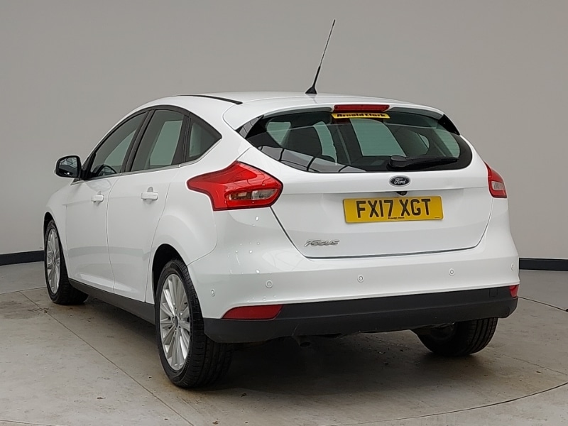 Used Ford Focus 2017 for sale - 76920407: Photo 3