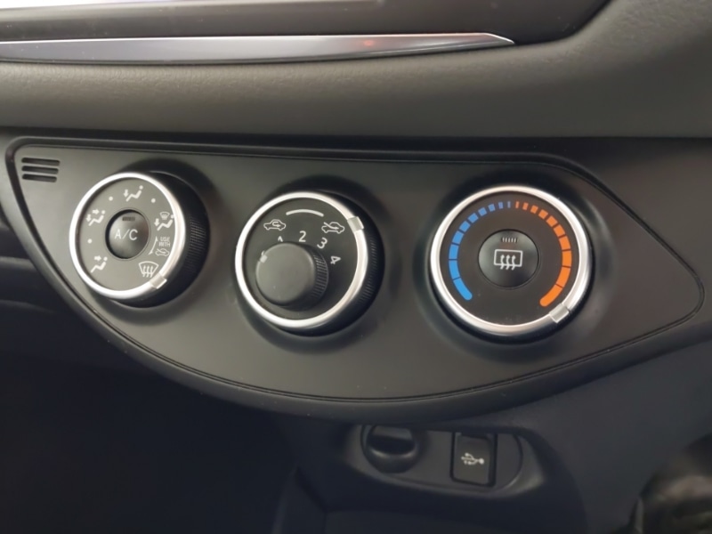 Used Toyota Yaris 2019 for sale - 76556114: Photo 17