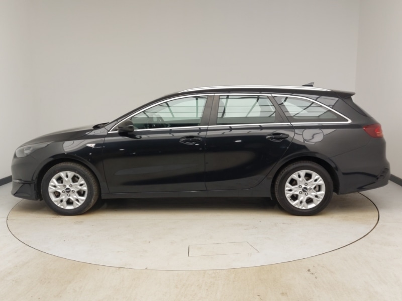 Used Kia Ceed 2022 for sale - 76736877: Photo 4
