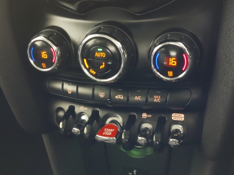 Used MINI Hatch 2018 for sale - 76560517: Photo 16