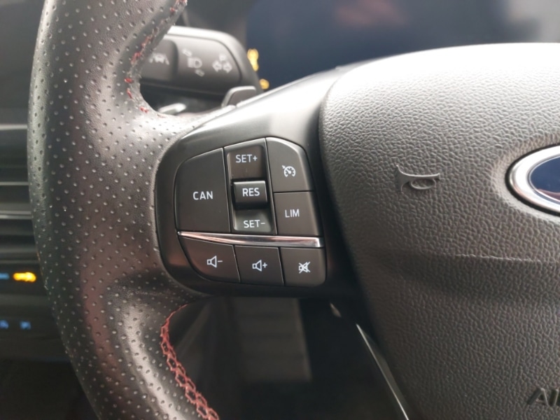 Used Ford Focus 2022 for sale - 77342993: Photo 12