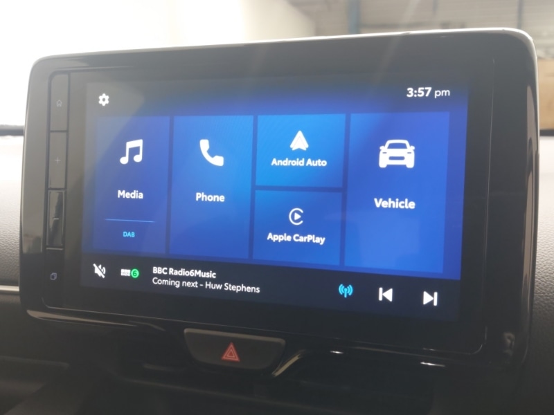 Used Mazda Mazda2 HYBRID 2025 for sale - 76571490: Photo 15