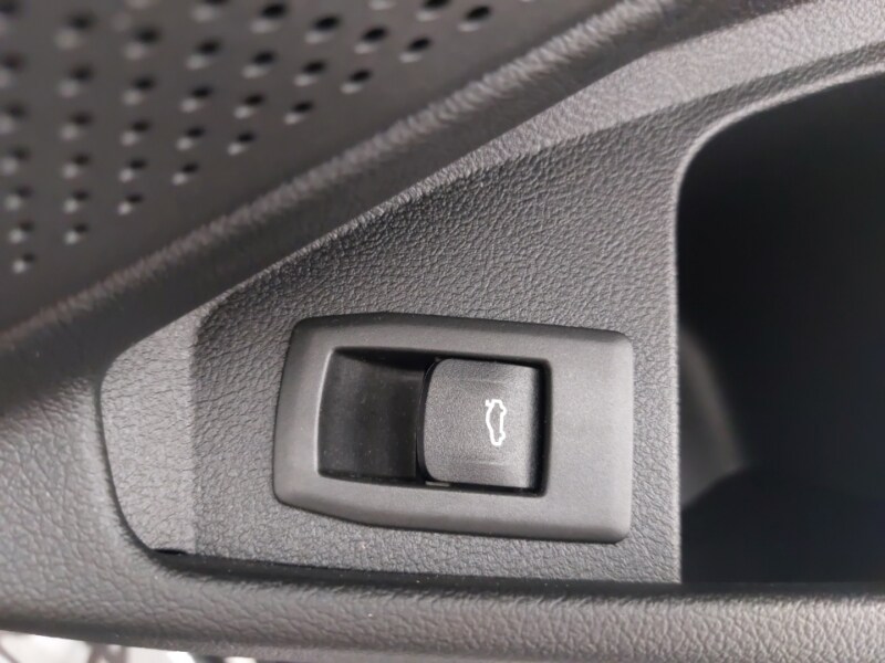 Used BMW 3 Series 2024 for sale - 76683742: Photo 14