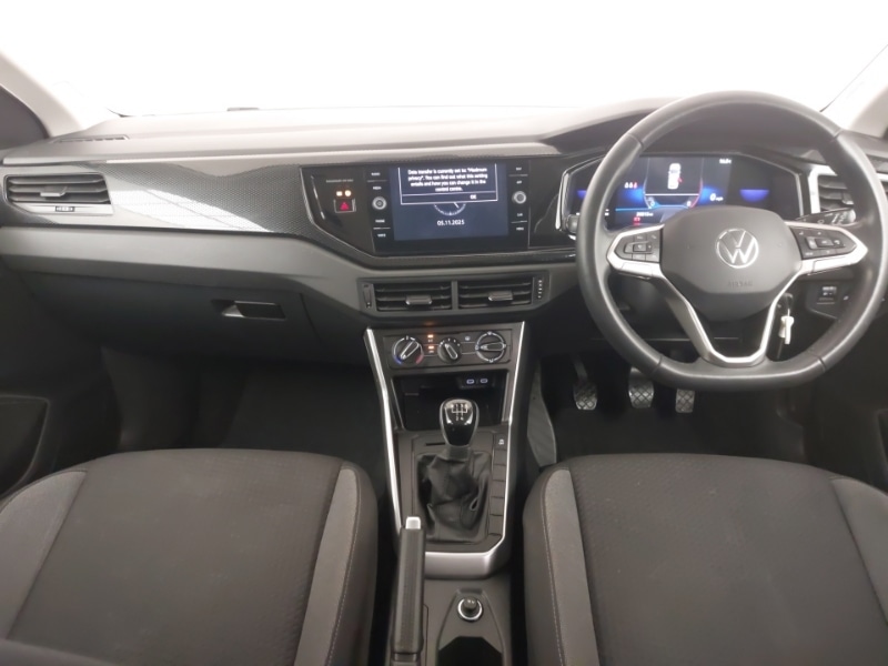 Used Volkswagen Polo 2022 for sale - 76493347: Photo 2