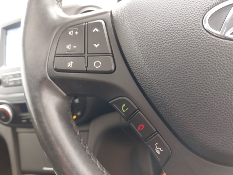 Used Hyundai i10 2017 for sale - 77731561: Photo 16