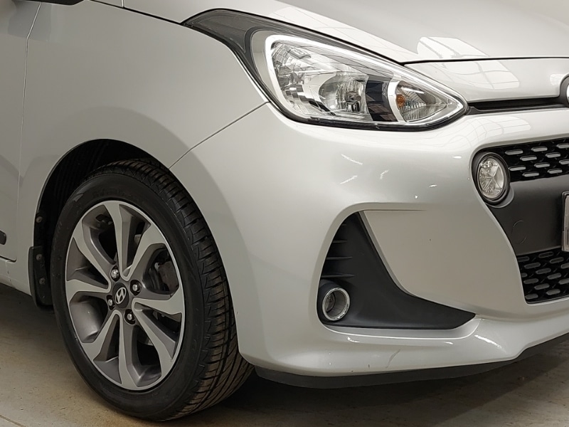 Used Hyundai i10 2017 for sale - 77731561: Photo 9