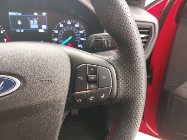 Used Ford Focus 2023 for sale - 76213498: Photo 13