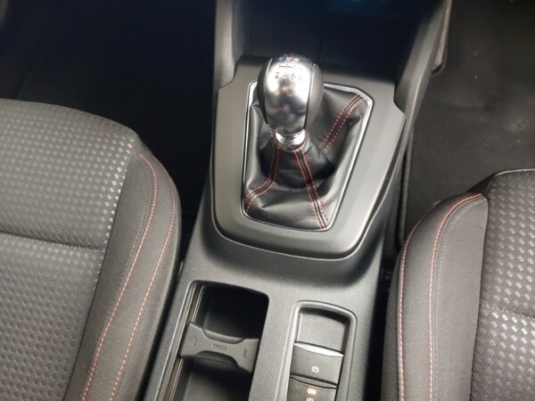 Used Ford Focus 2023 for sale - 76213498: Photo 19